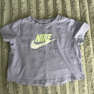 Nike Kids cropped Lavender Tee with Logo